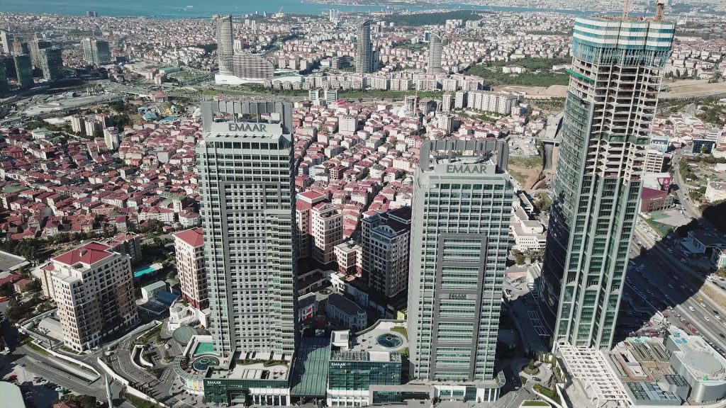 emaar square 2024
