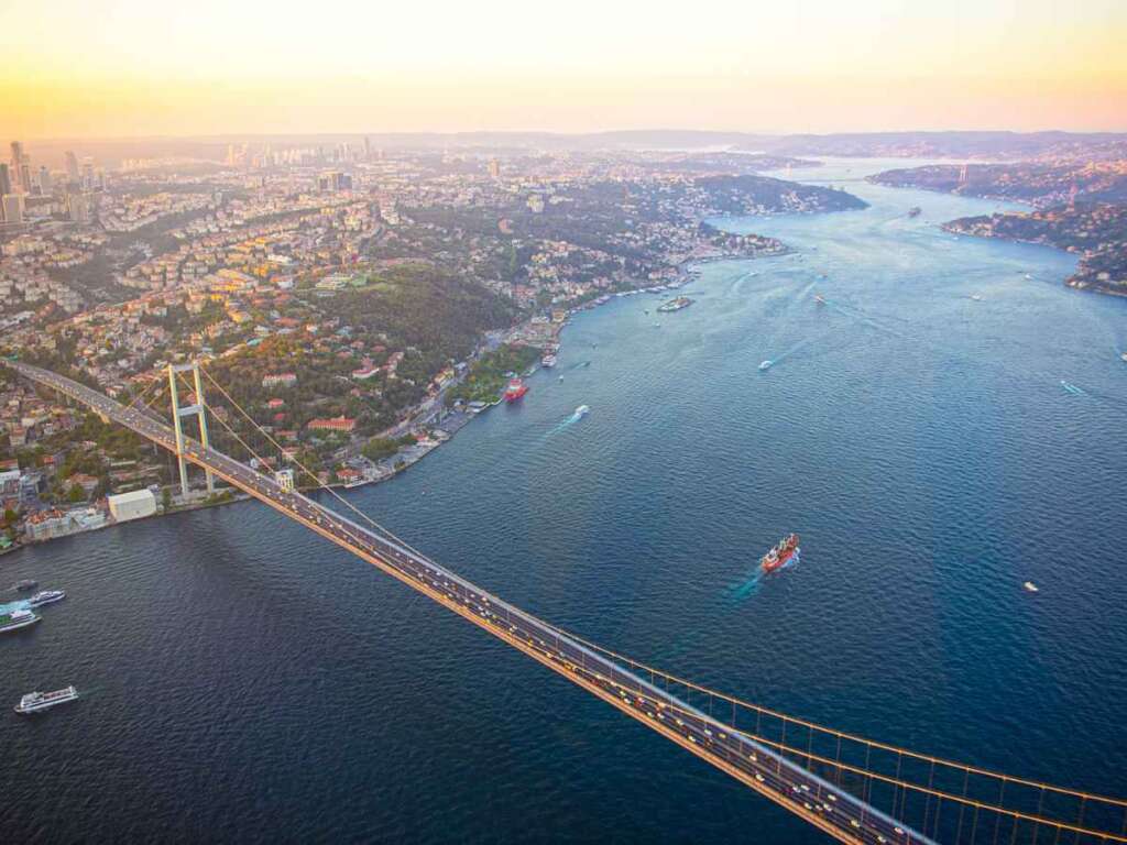 istanbul-bosphorus