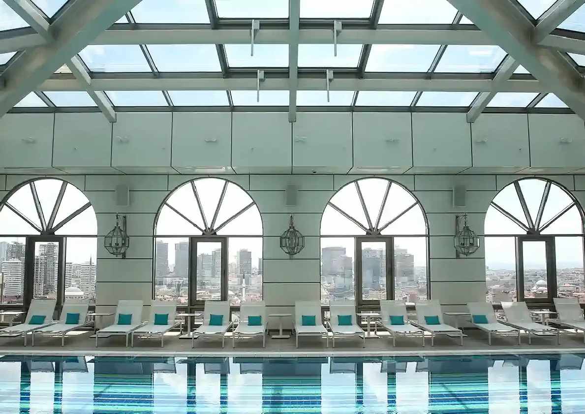 emaa square residences pool