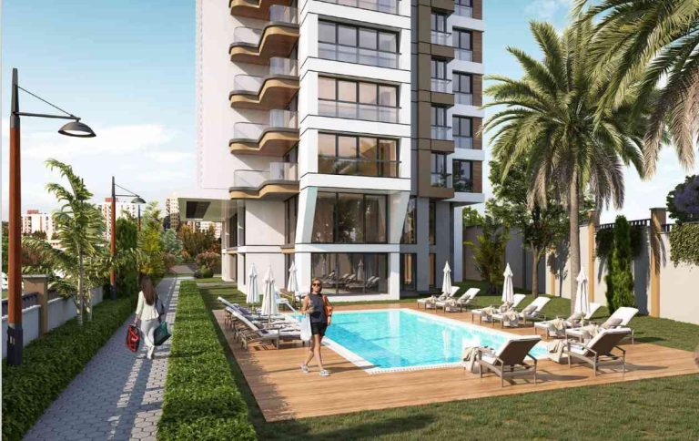 kilic life maslak pool